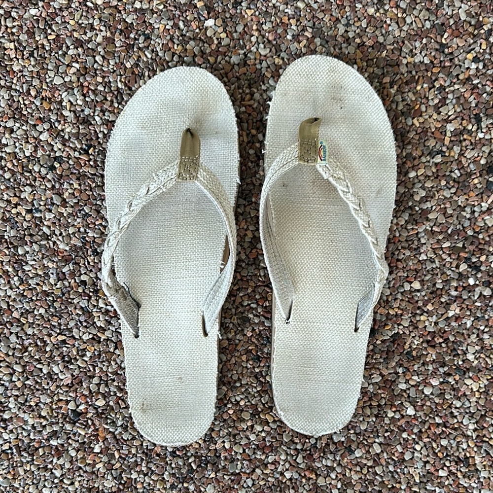 Ladies Rainbow Cream Braided Hemp Flip Flops, Size 8 Pre-owned